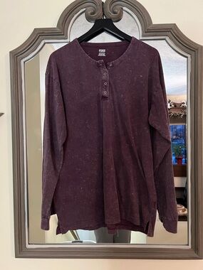 PINK Victoria's Secret Plum Long-Sleeve Henley